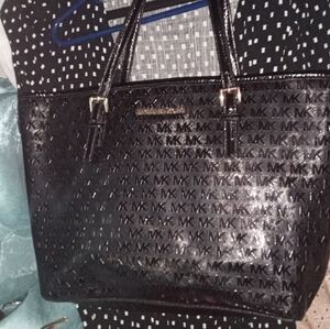Michael Kors Glossy Black Tote